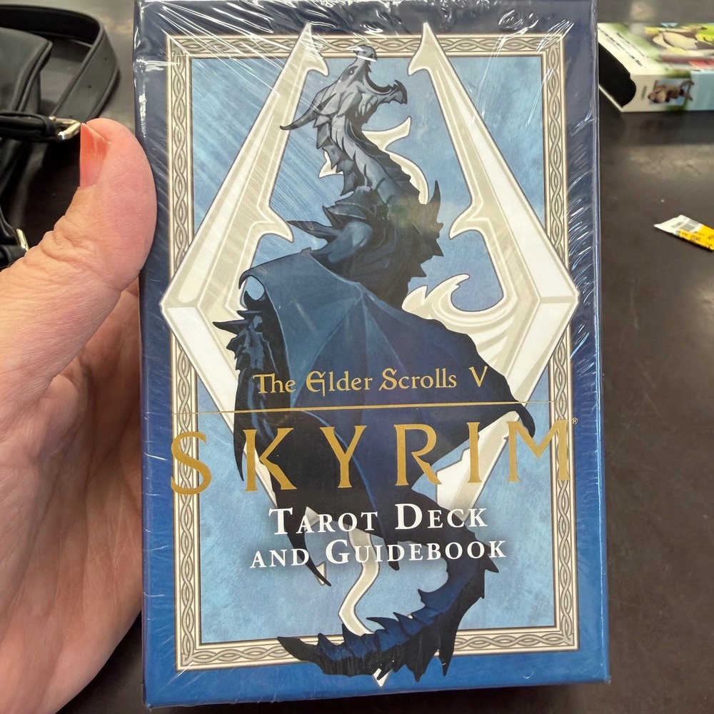 The Elder Scrolls V Skyrim Tarot Deck & Guidebook Official Insight Editions NEW